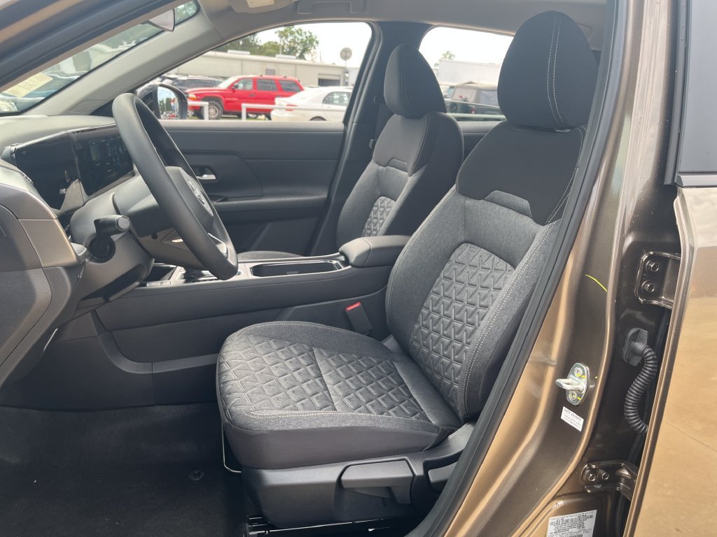 New 2027 Brown Nissan SV image 9