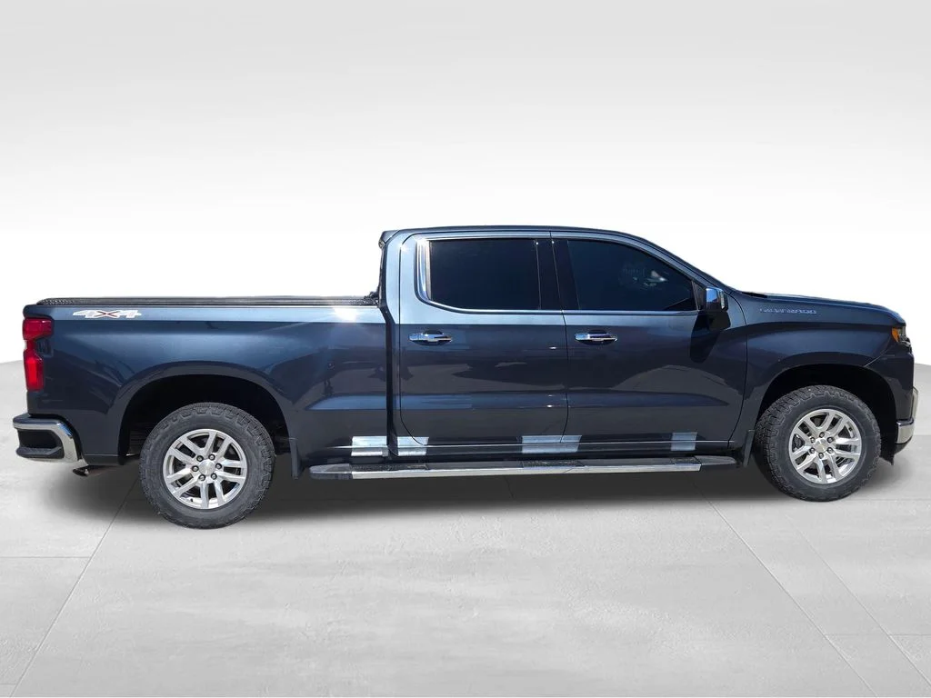 Used 2020 Shadow Gray Metallic Chevrolet LTZ image 3