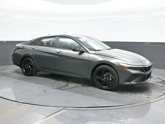 New 2026 Gray Hyundai SEL Sport image 7