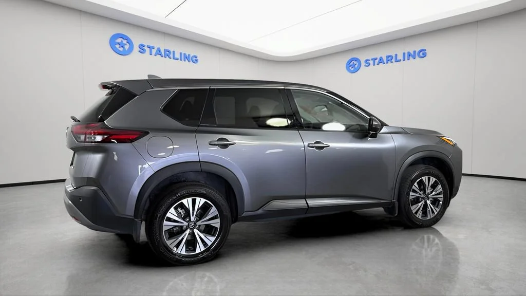 Used 2021 Gray Nissan SV FWD image 10