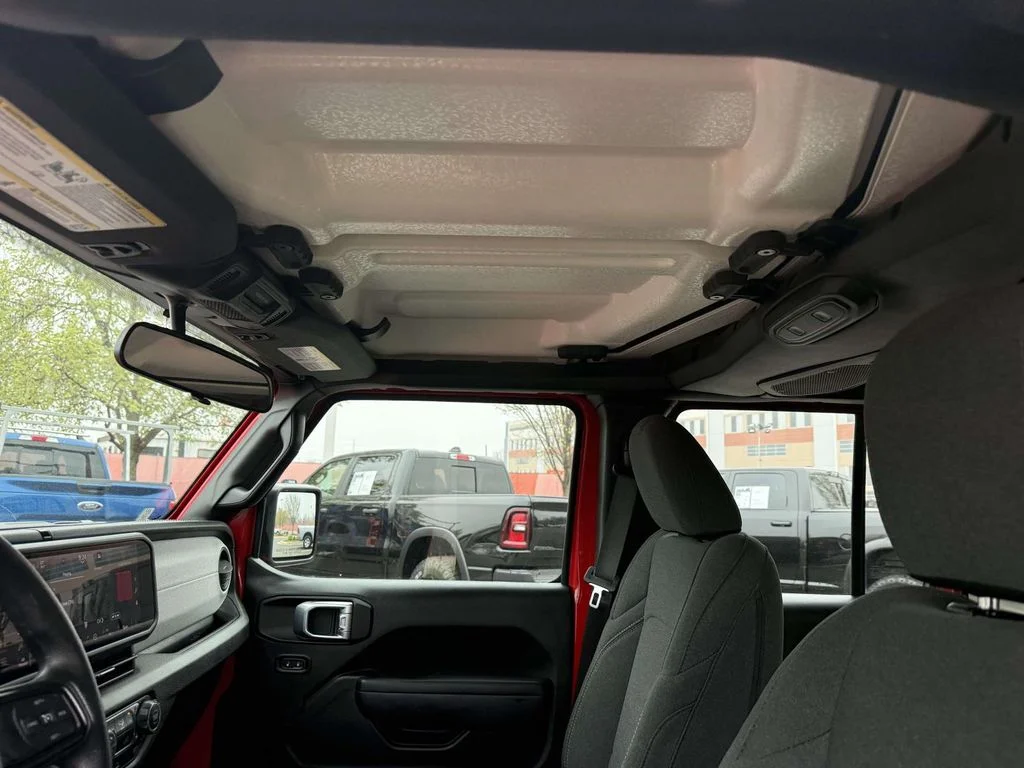 Used 2025 Red Jeep Sport image 4