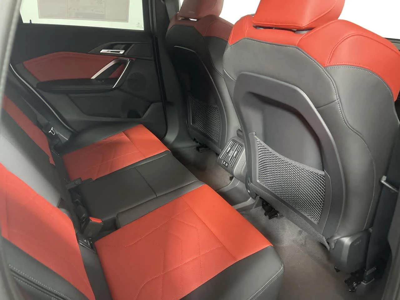 2023 BMW X1 28i - Photo 16