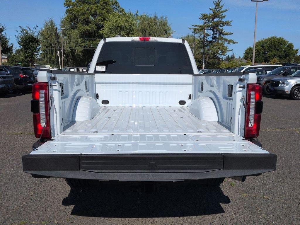New 2026 Oxford White Ford F-250® XLT image 62
