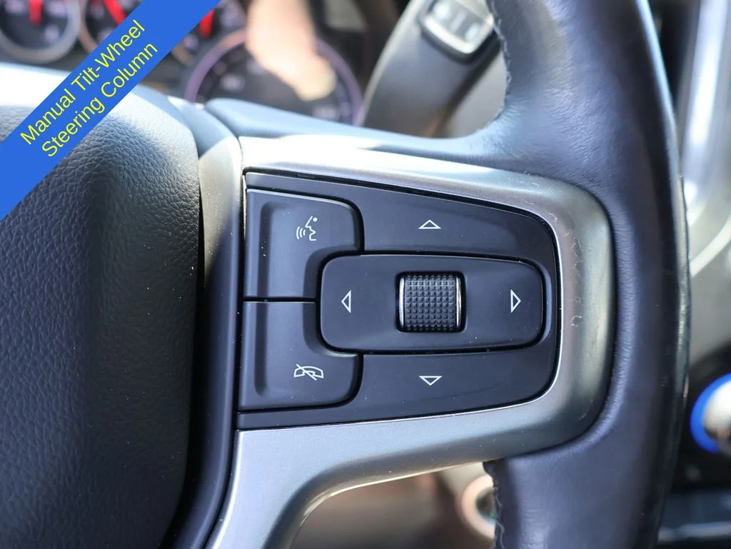 Used 2020 Summit White Chevrolet LT image 28