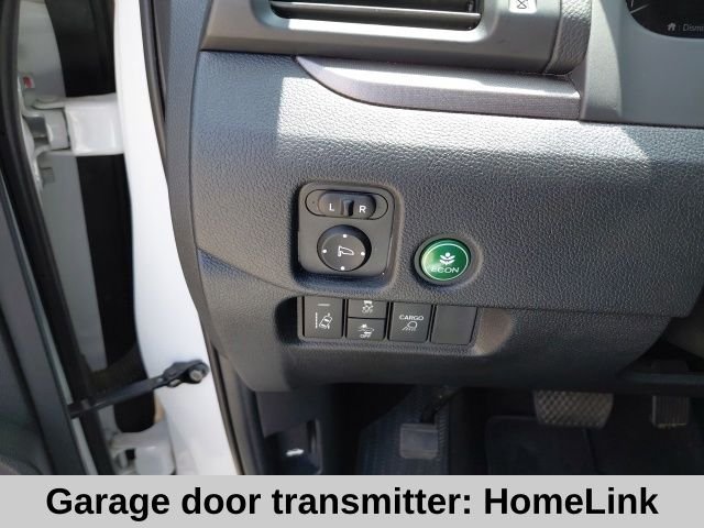 Used 2024 White Honda RTL image 14