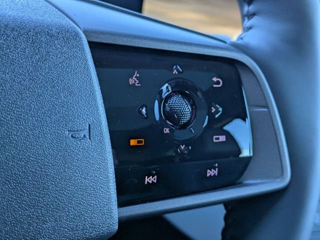 New 2026 Boulder Gray Pearl / Super Black Two-tone Nissan Platinum+ image 10