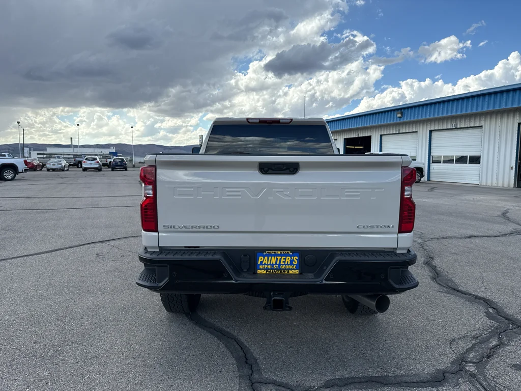 New 2026 White Sands Chevrolet Custom image 4