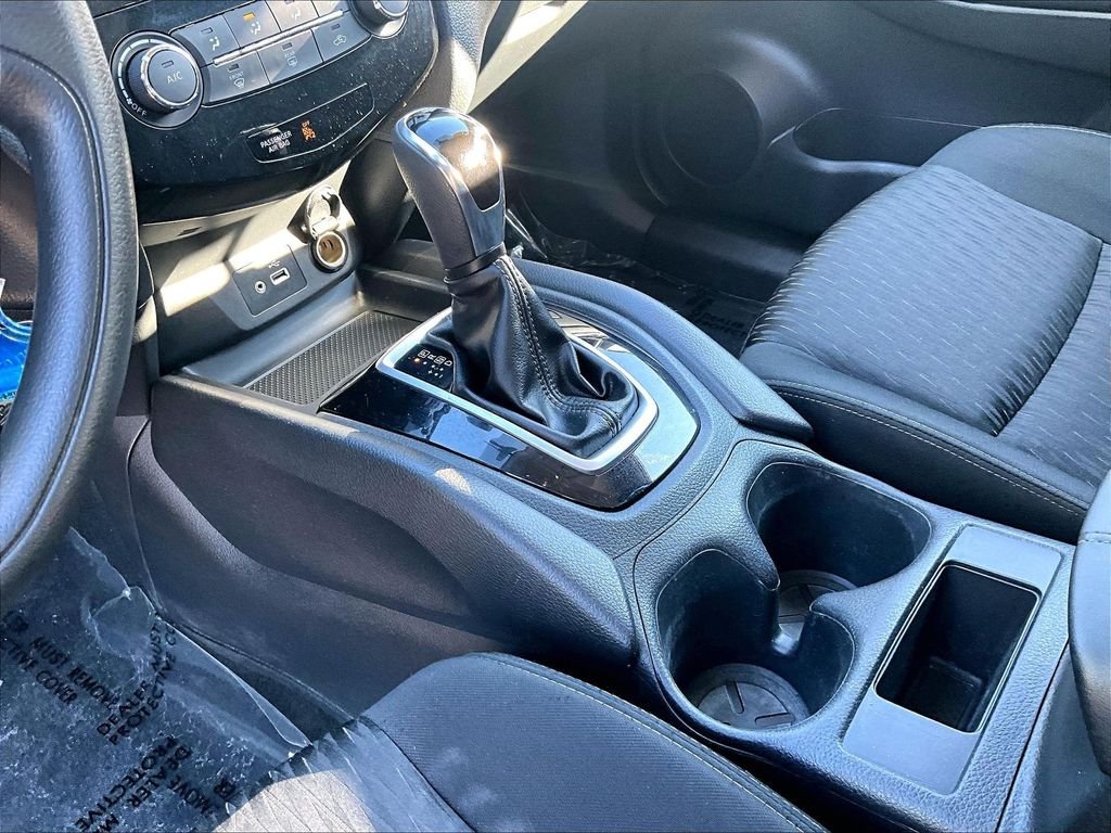 Used 2018 Gun Metallic Nissan S image 20