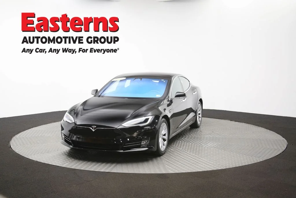 Used 2018 Black Tesla 75D image 49