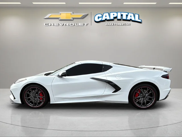 Used 2025 White Chevrolet Stingray image 2