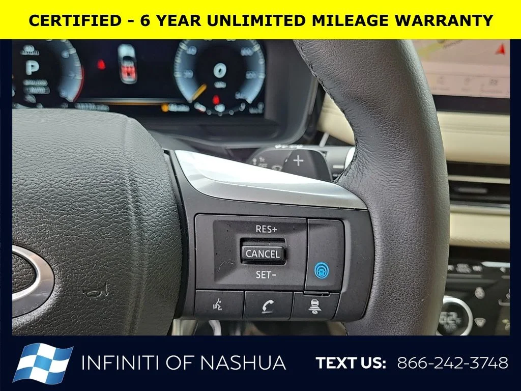 Certified Used 2024 White INFINITI LUXE image 28