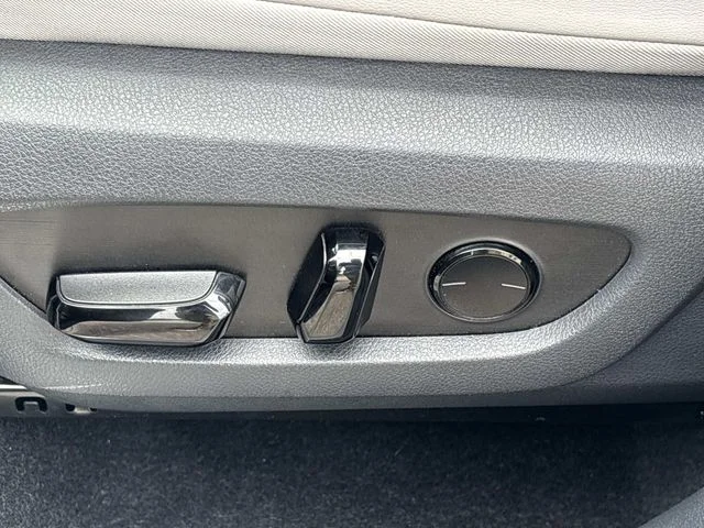 Certified Used 2025 CELESTIAL SILVER Lexus 350 Premium image 32