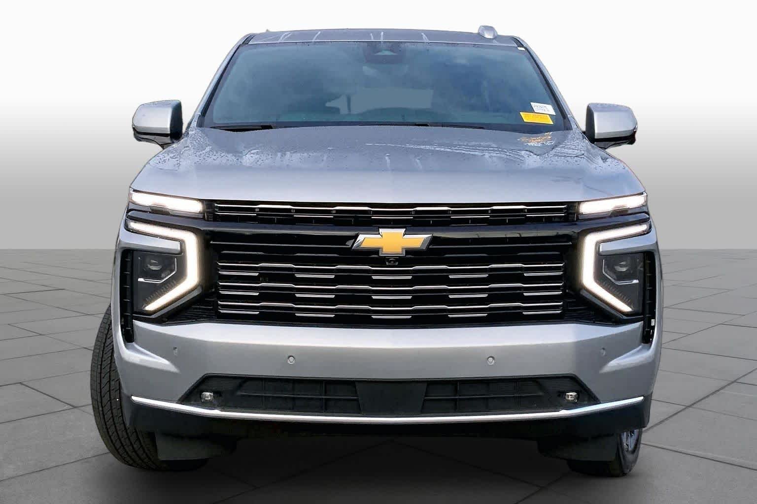 Used 2025 Sterling Gray Metallic Chevrolet High Country image 4