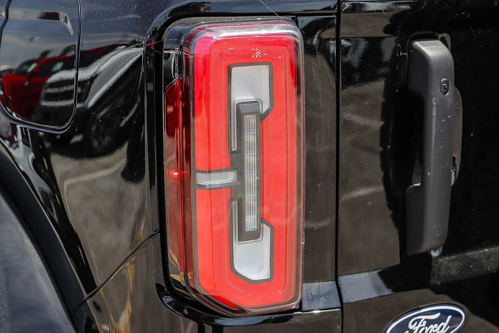 New 2026 Shadow Black Ford Outer Banks image 9