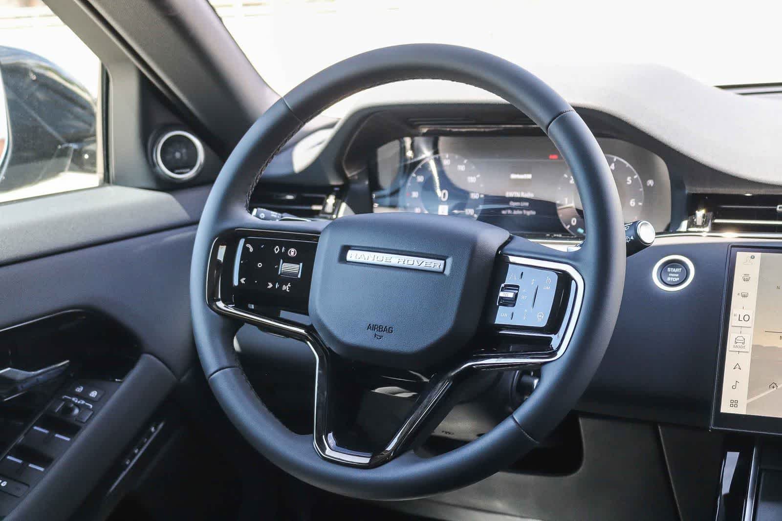New 2026 Santorini Black Land Rover Core S image 14