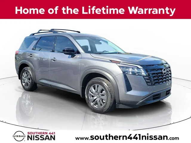 2026 Nissan Pathfinder SV