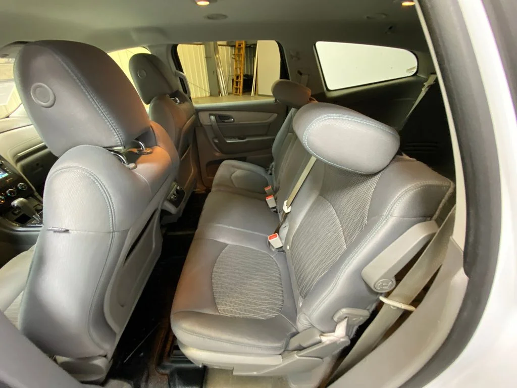 Used 2017 White Chevrolet LT image 23