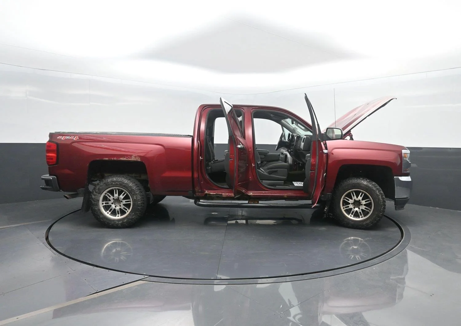 Used 2016 Siren Red Tintcoat Chevrolet LT image 45