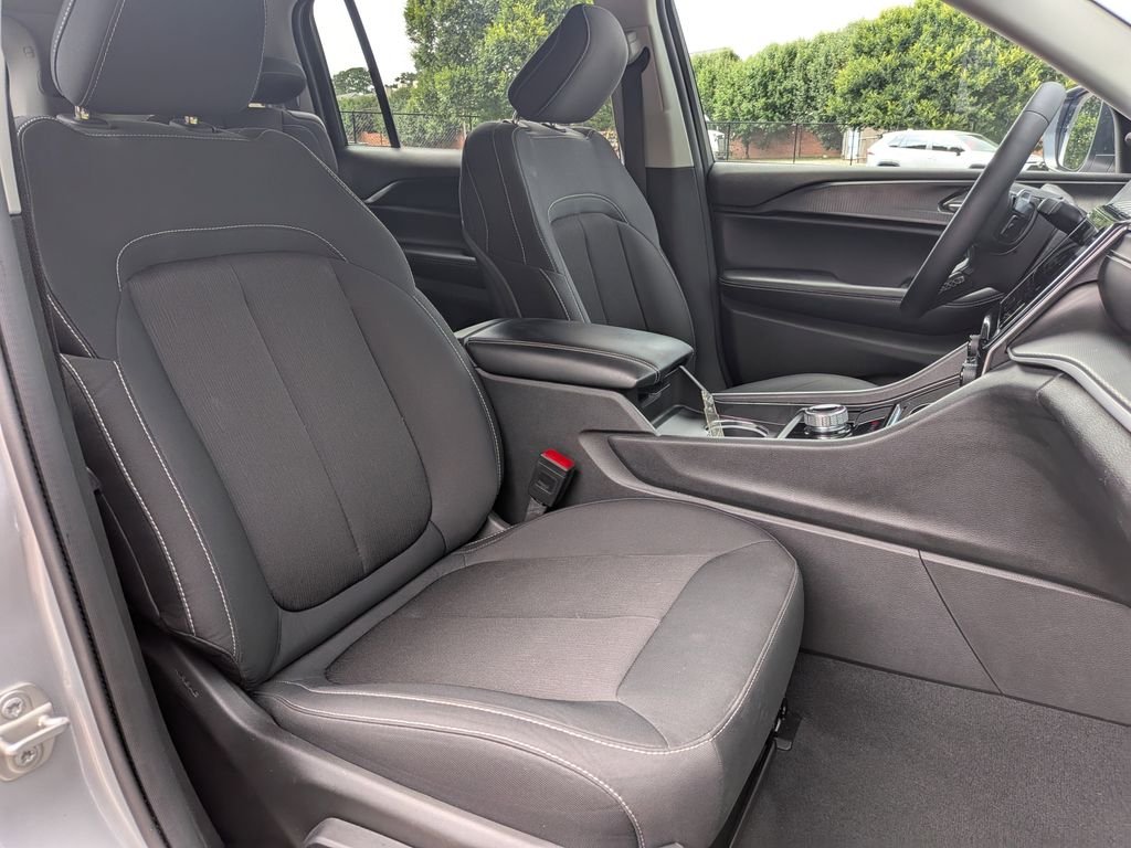 2024 Jeep Grand Cherokee L Laredo - Photo 33