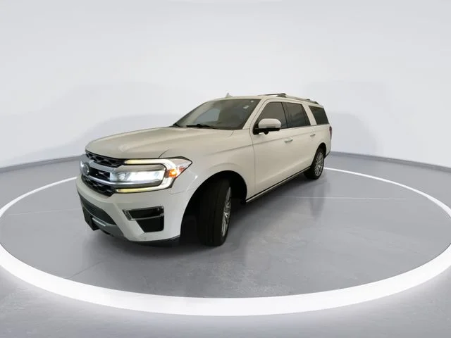 Used 2022 White Ford Limited image 2