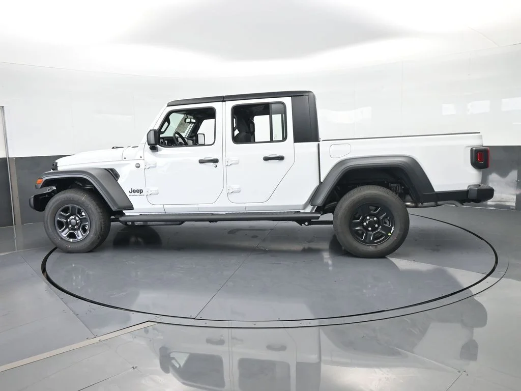 New 2026 Bright White Clear-Coat Exterior Paint Jeep Sport image 3