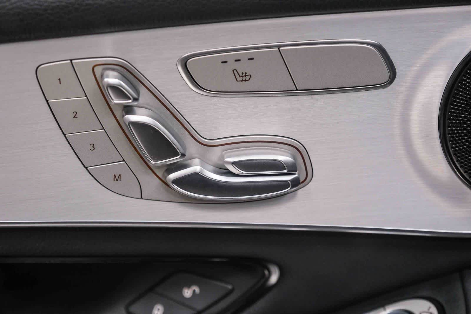 Certified Used 2022 Black Mercedes-Benz GLC 300 image 28