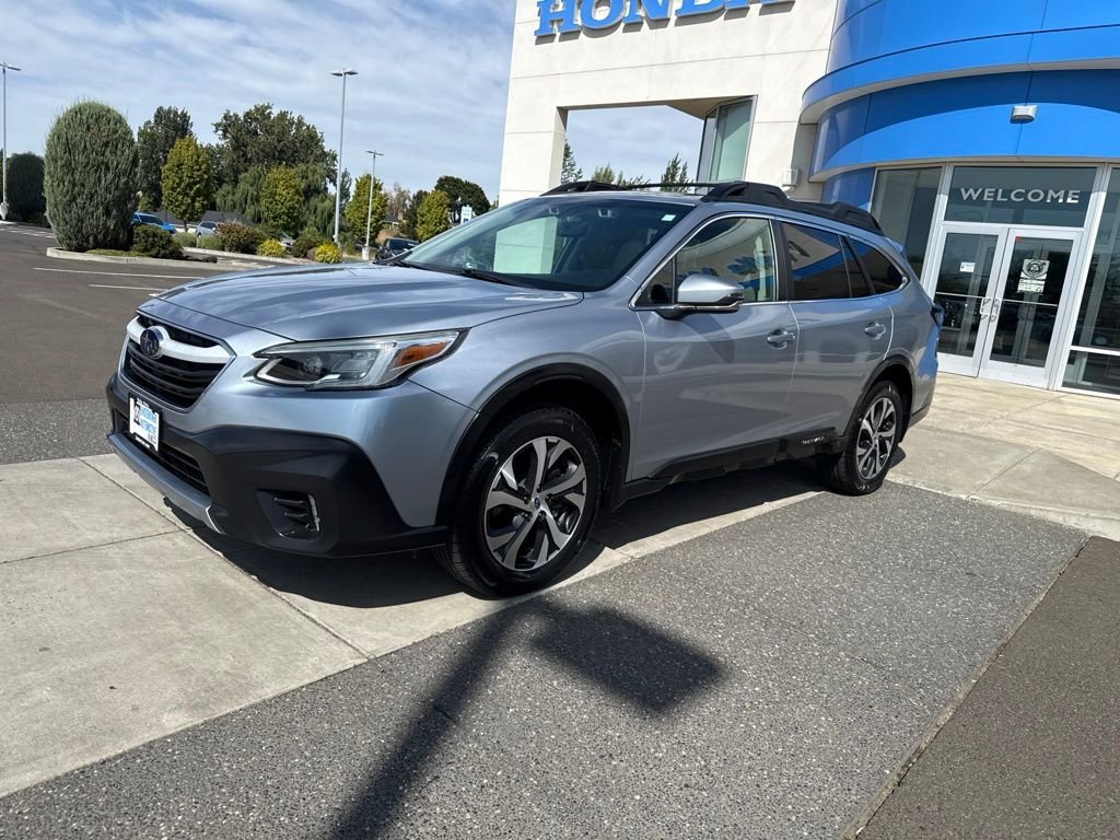 Used 2020 Ice Silver Metallic Subaru Limited image 15