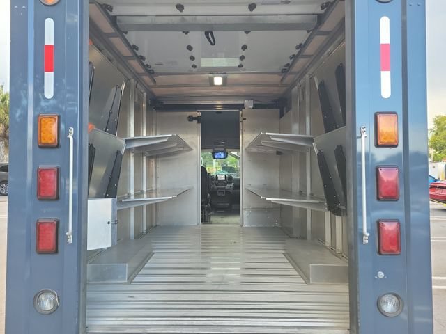 Used 2022 Blue Ram Low Roof image 9