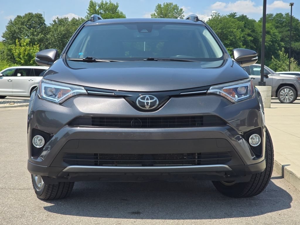 Used 2018 Magnetic Gray Metallic Toyota Limited image 21