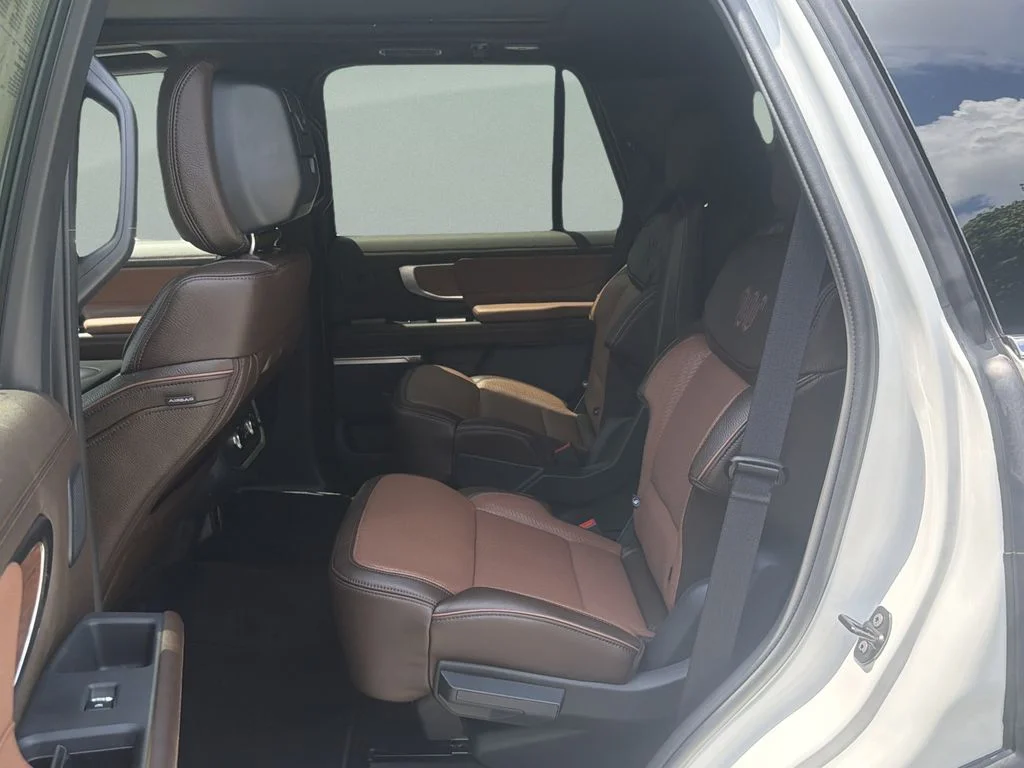 New 2026 Star White Metallic Tri-Coat Ford King Ranch® image 58