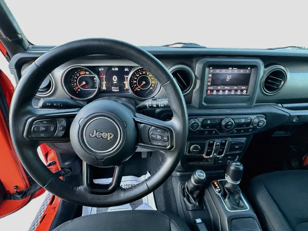 Used 2018 Orange Jeep Unlimited Sport S image 12