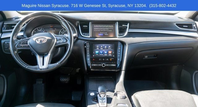 Used 2019 White INFINITI ESSENTIAL image 17