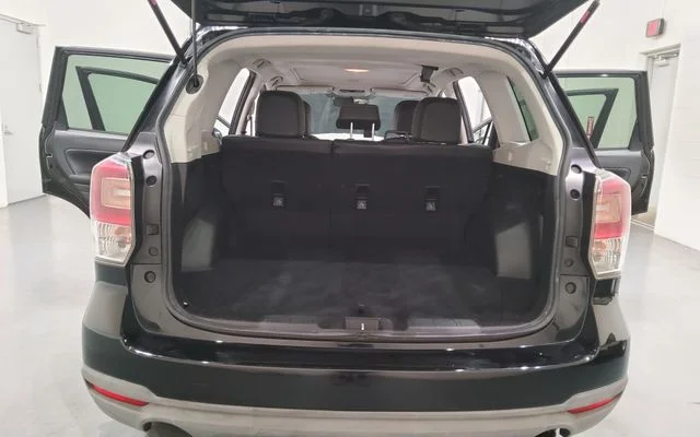 Used 2018 Black Subaru 2.5i Limited image 11