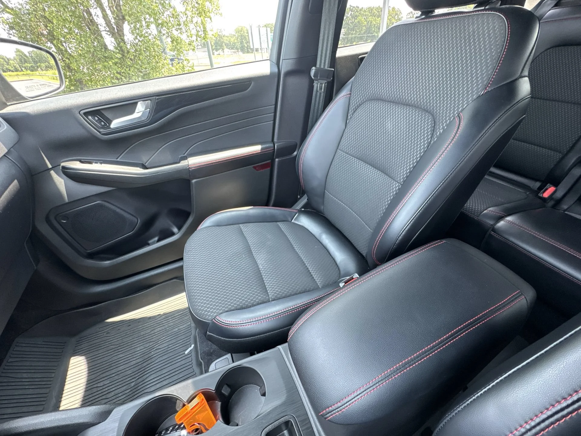Used 2023 Cinnabar Red Metallic Premium Colorant Ford ST-Line image 20