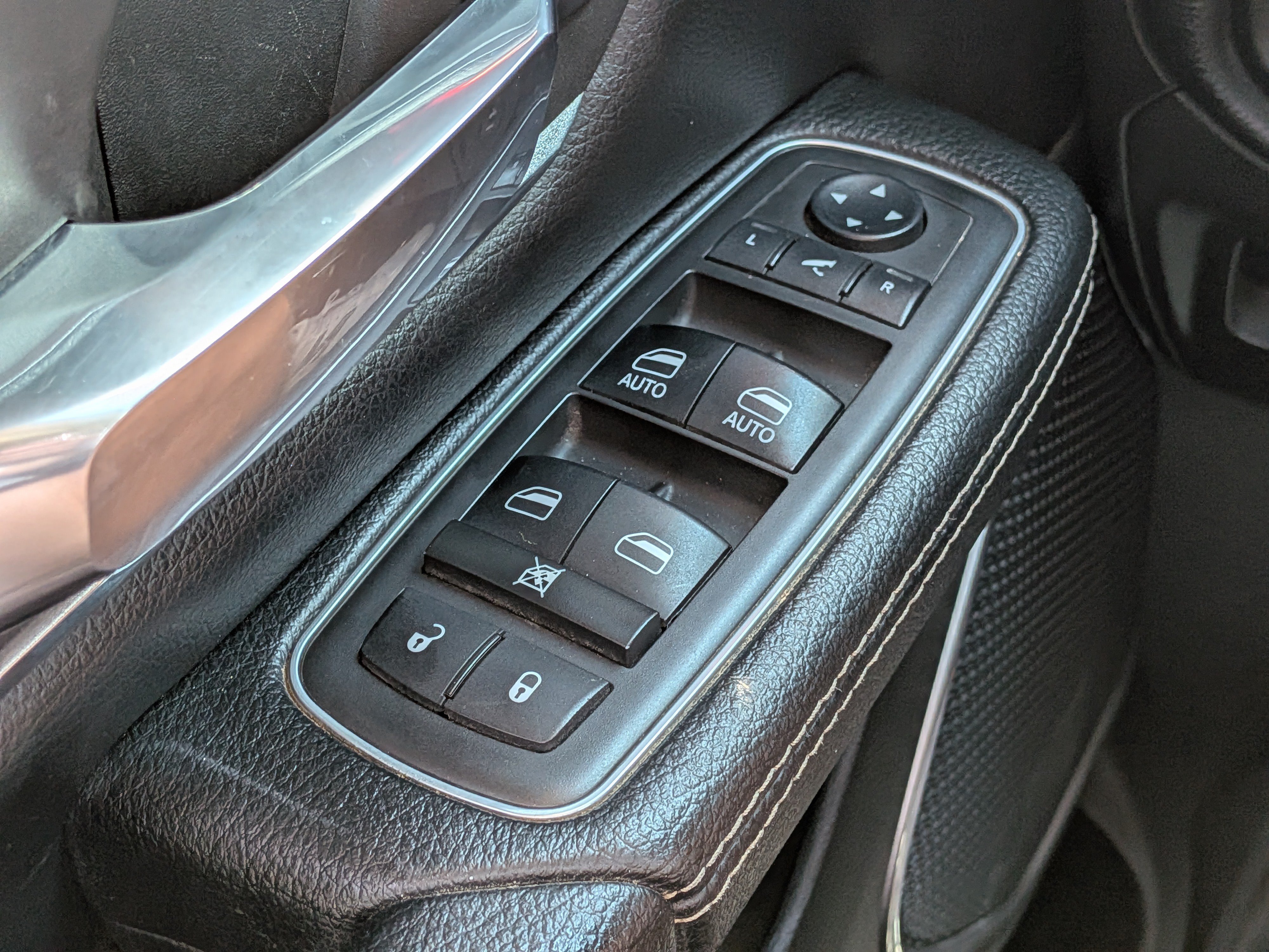 2019 RAM Ram 1500 Pickup Laramie - Photo 21
