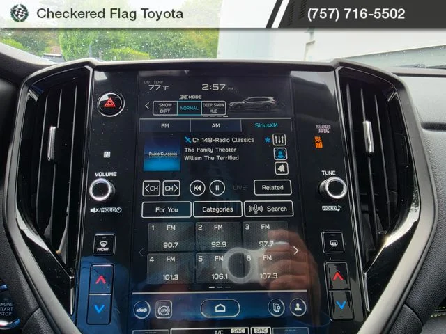 Used 2023 Magnetite Gray Metallic Subaru Onyx Edition image 32