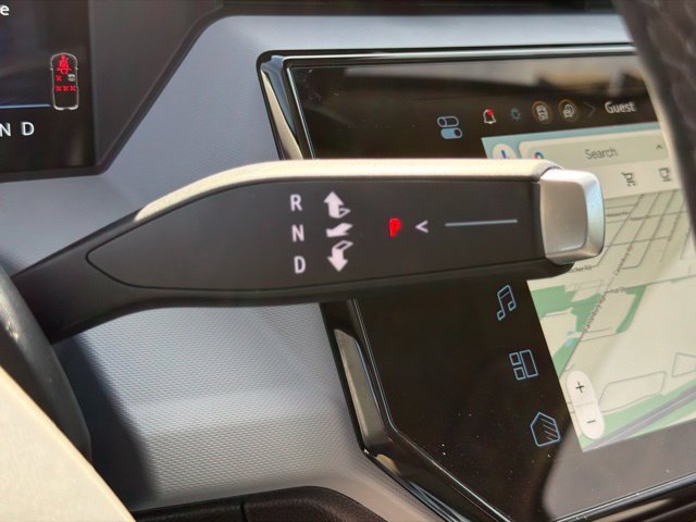2027 Chevrolet Bolt LT - Photo 20
