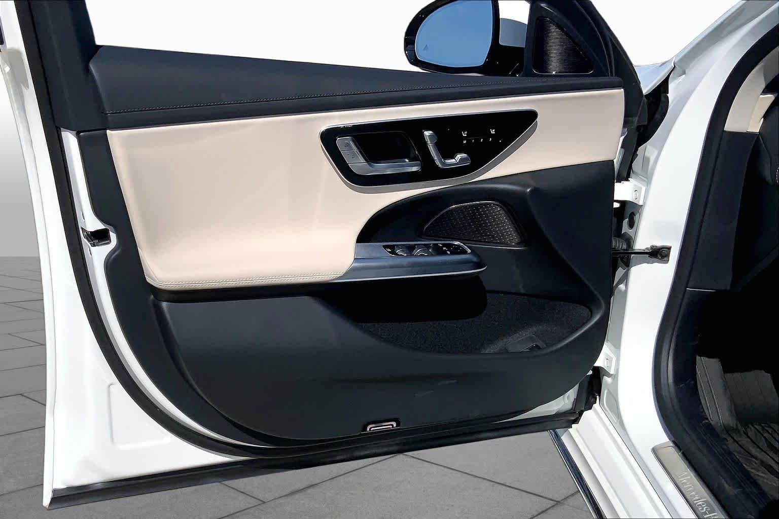 New 2026 Polar White Mercedes-Benz E 350 image 10