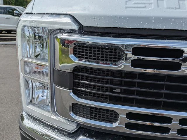 New 2026 Oxford White Ford F-250® XLT image 11