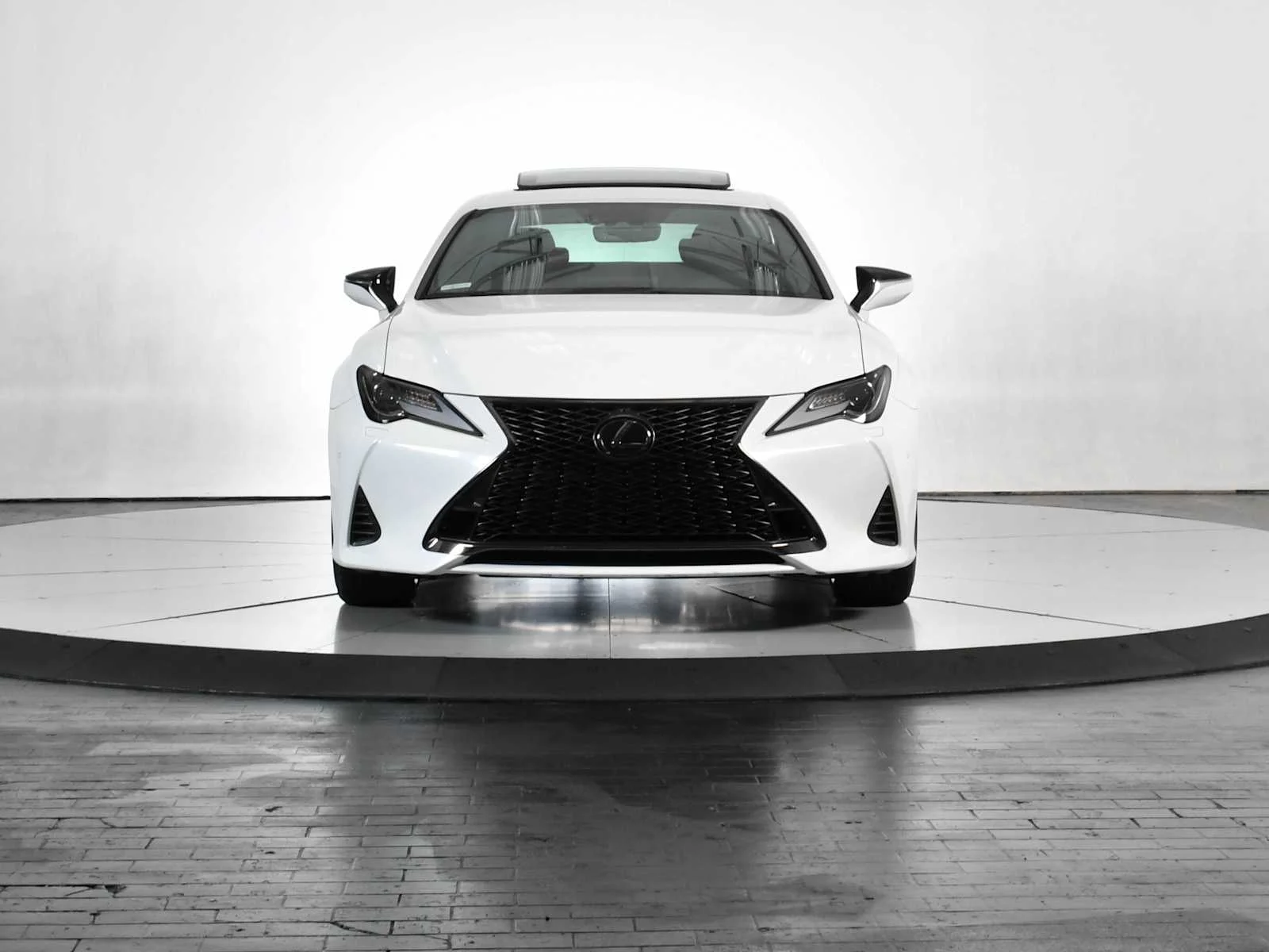 Used 2024 Ultra White Lexus F SPORT image 10