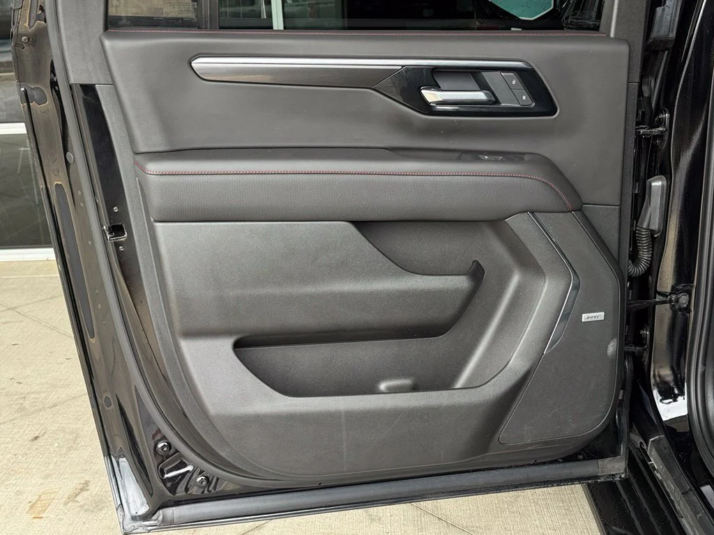 Used 2025 Black Chevrolet RST image 23