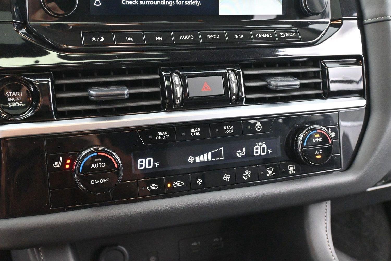 Used 2025 Gun Metallic Nissan SL image 23