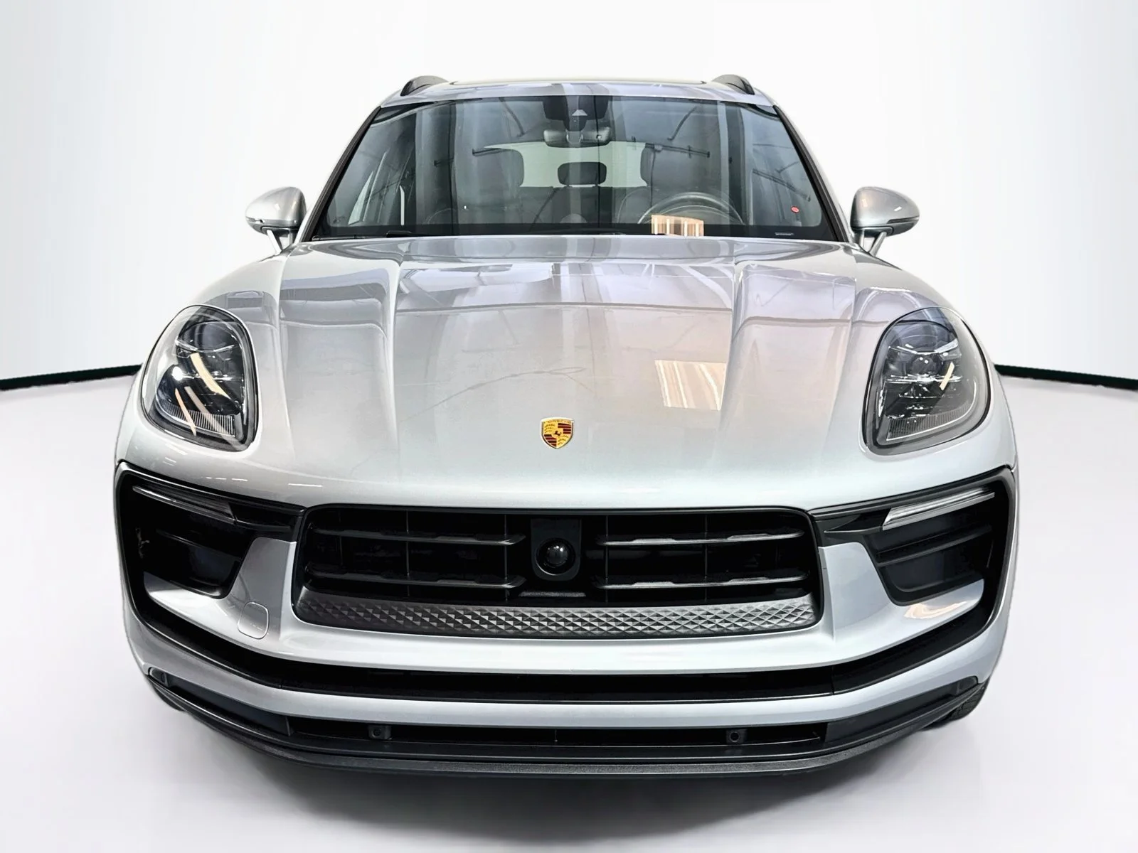 Certified Used 2025 Dolomite Silver Porsche T image 6