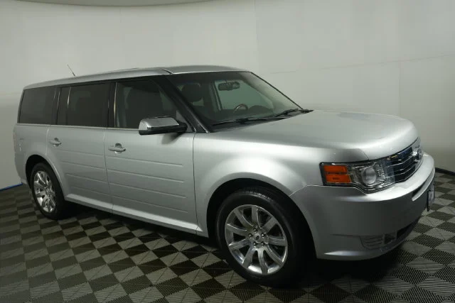Used 2012 Ford Flex Limited with VIN 2FMGK5DC9CBD05635 for sale in Kansas City