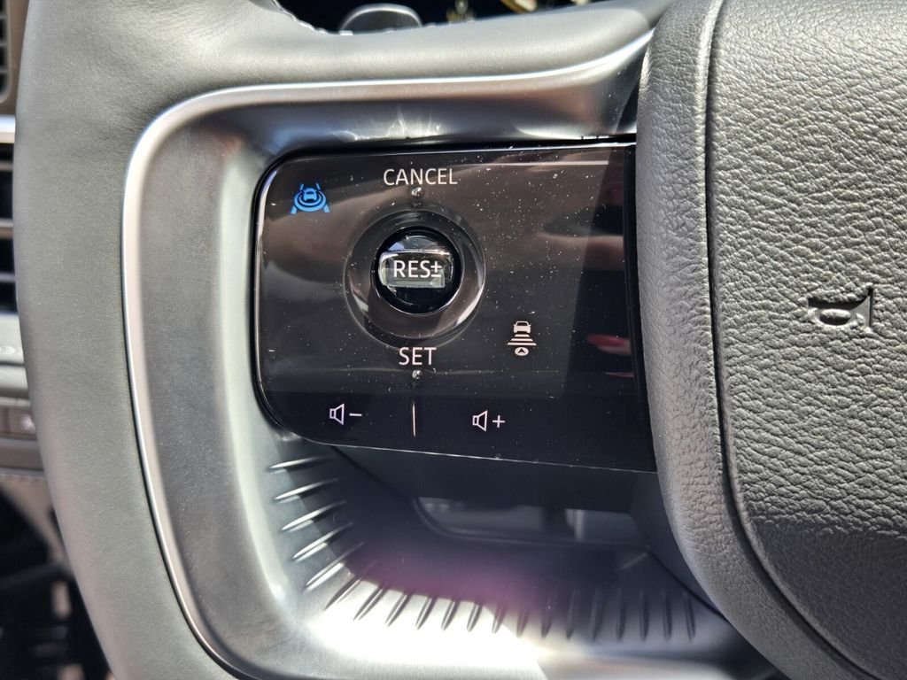 New 2026 BLACK OBSIDIAN INFINITI Luxe 2WD image 27
