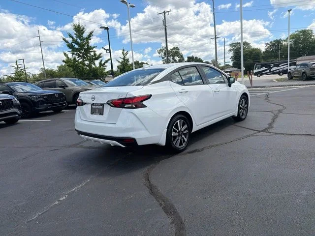 Used 2024 White Nissan 1.6 SV image 10