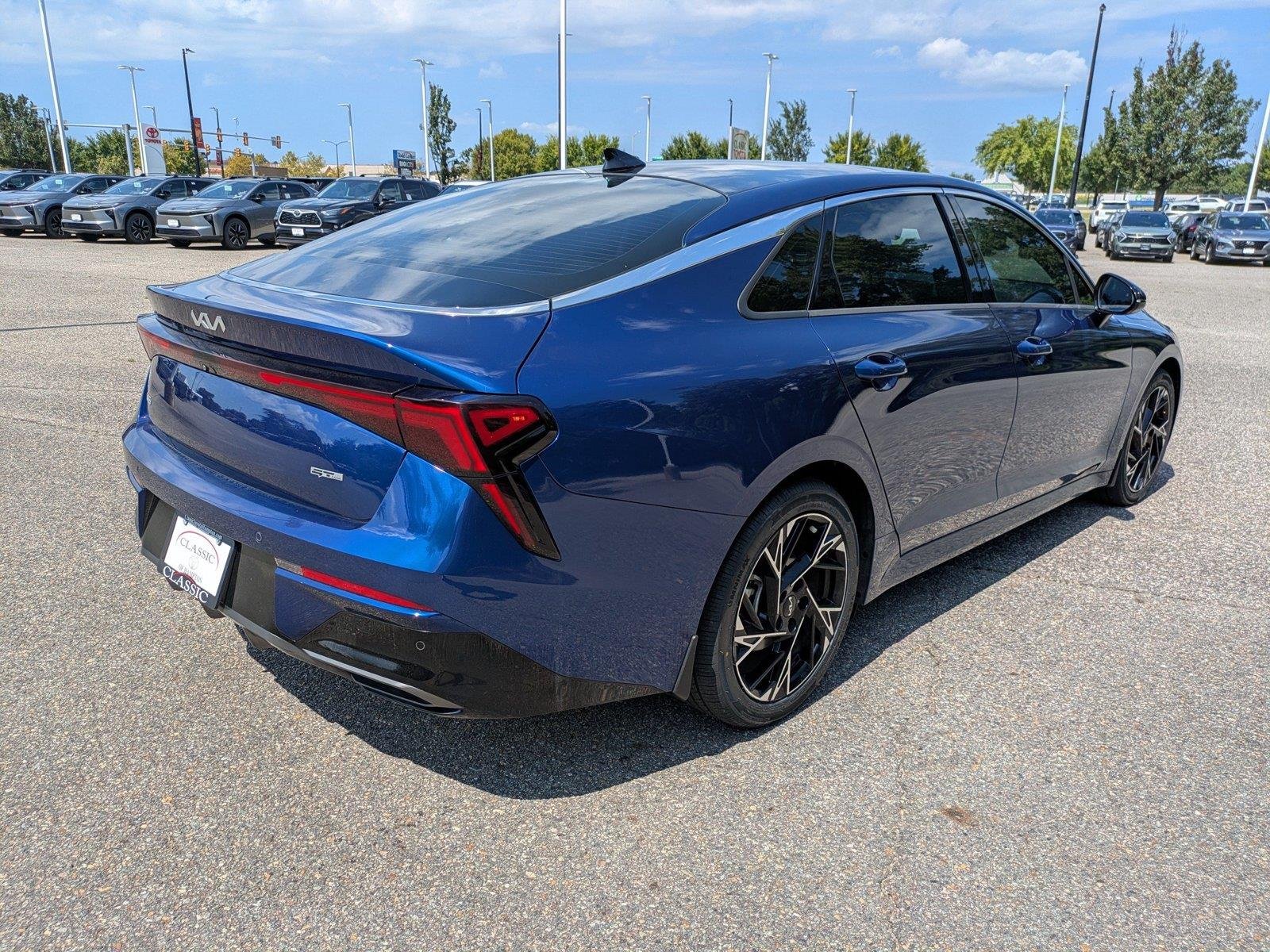 Used 2025 Yacht Blue Kia GT-Line image 4