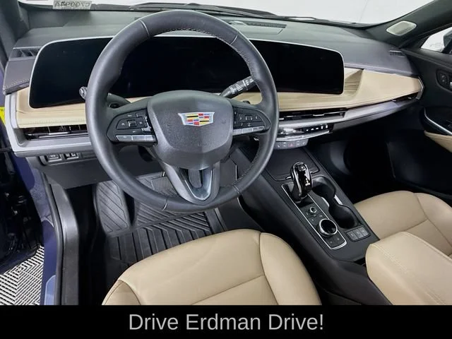 2025 Cadillac XT4 Premium Luxury - Photo 7