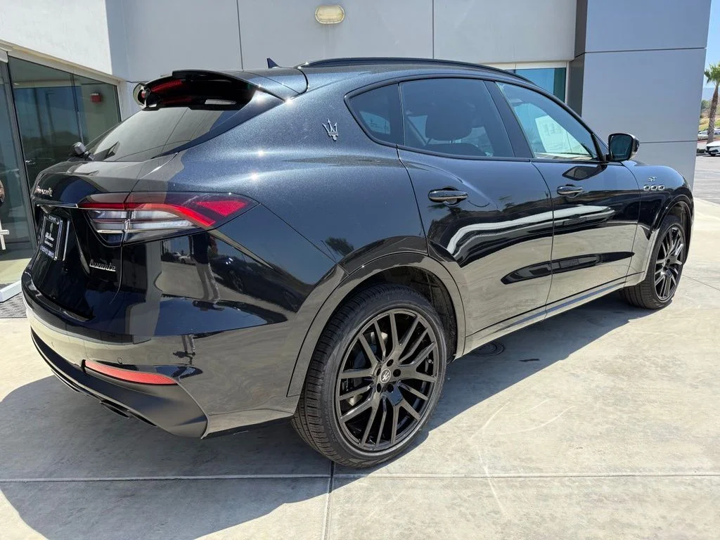Used 2022 Nero Noctis Black Maserati GT image 4