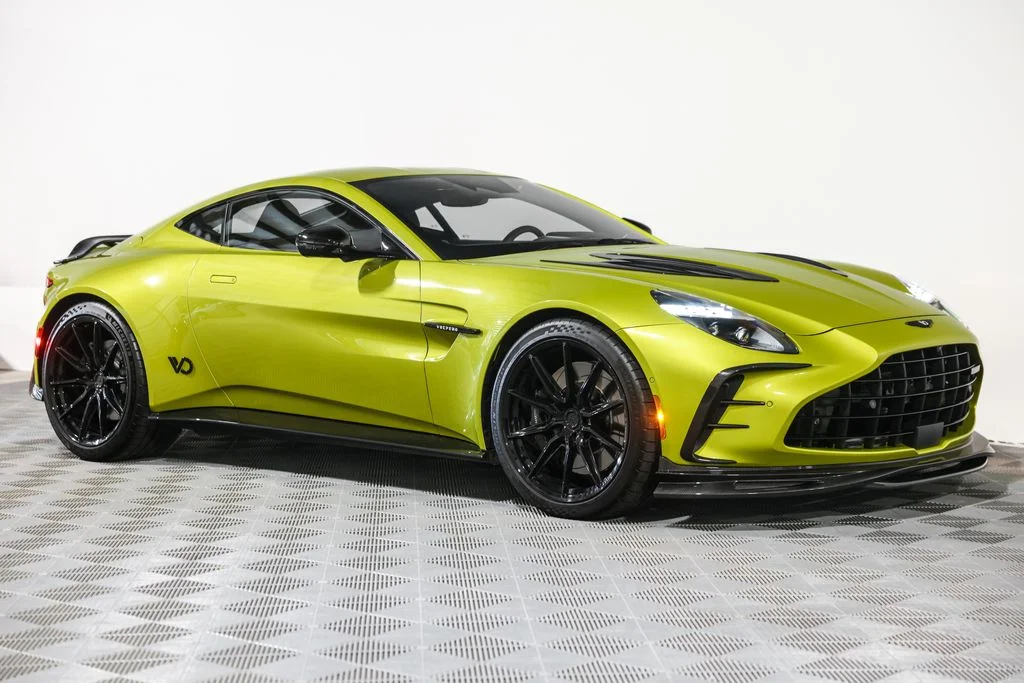 Used 2025 Yellow Aston Martin Base image 5